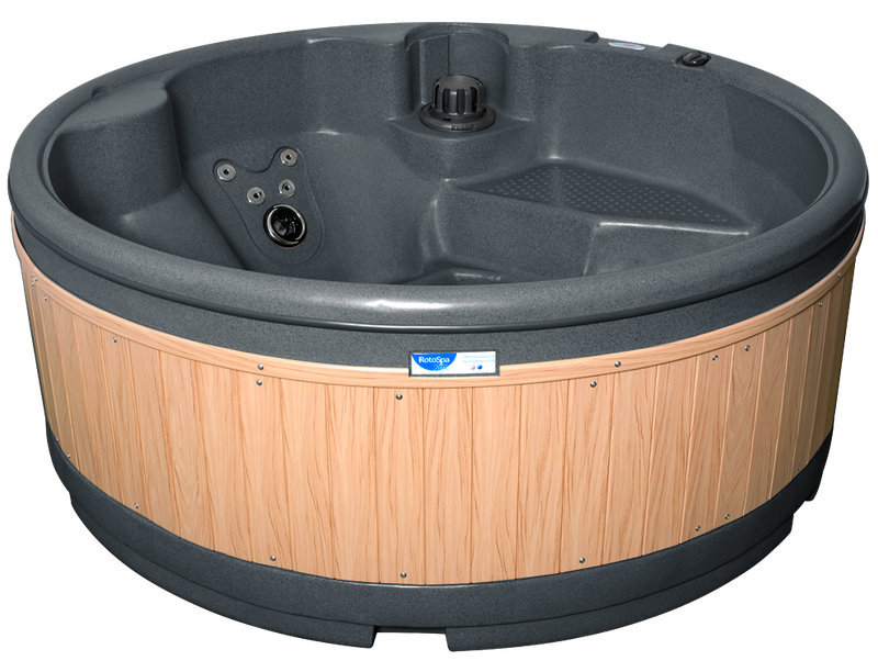 6-Person Hard Hot Tub QuatroSpa™
